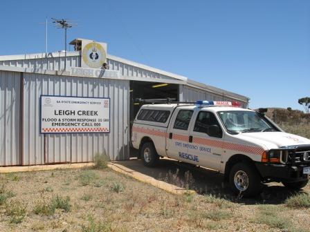 SA State Emergency Service rescue vehicle in front of the Leigh Creek Unit building