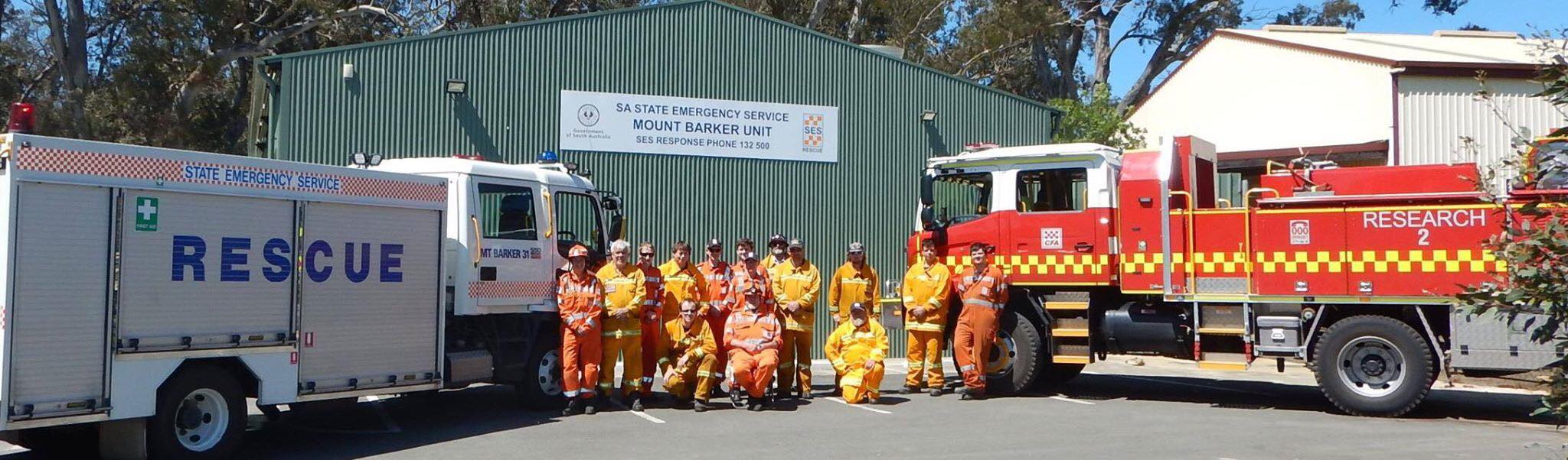 SA State Emergency Service and Country Fire Service volunteers in front of Mount Barker Unit building